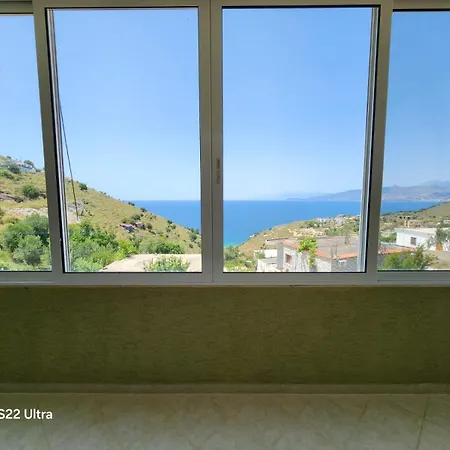 Arilena Villa *